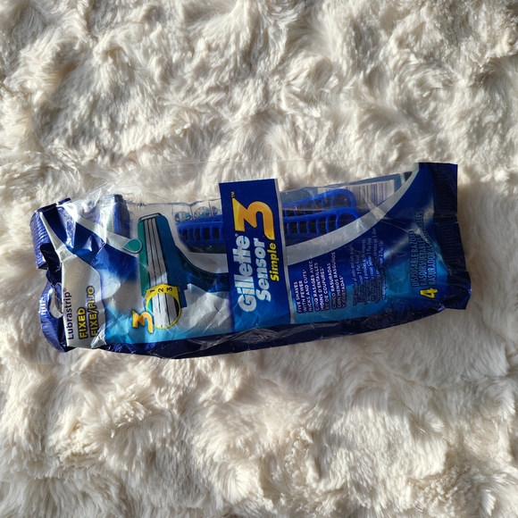 🔵🆕️🔵Men's Razors Bundle 🪒 - Picture 4 of 6